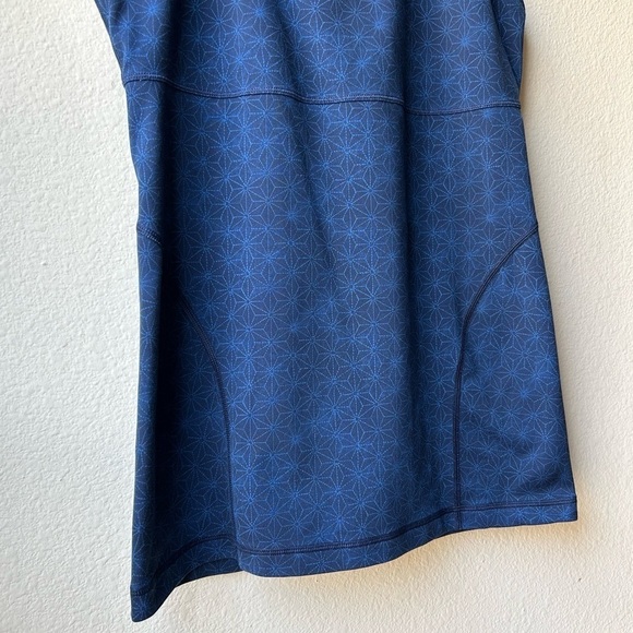 Lululemon Power Up Tank II Sashico Star Inkwell Rugged Blue Black Sz 12 - Picture 8 of 15